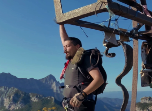 Sui SOCIAL esplode l'ODIO contro gli escursionisti TEMERARI