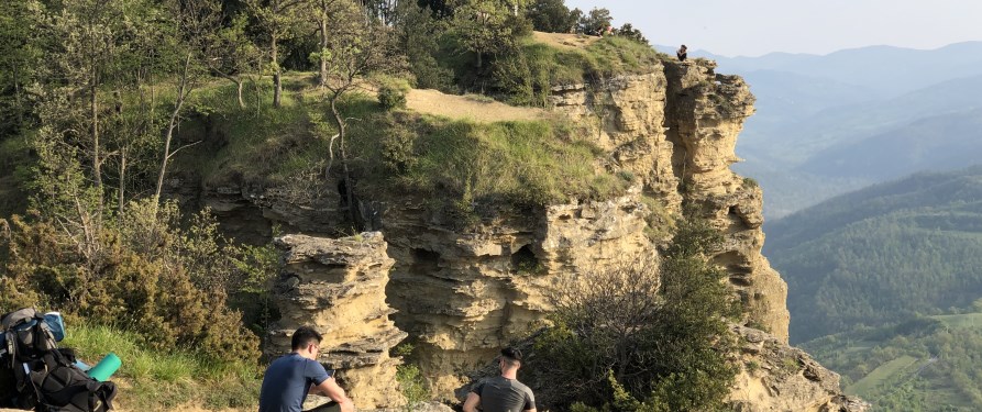 Il bellissimo ed iconico monte Adone